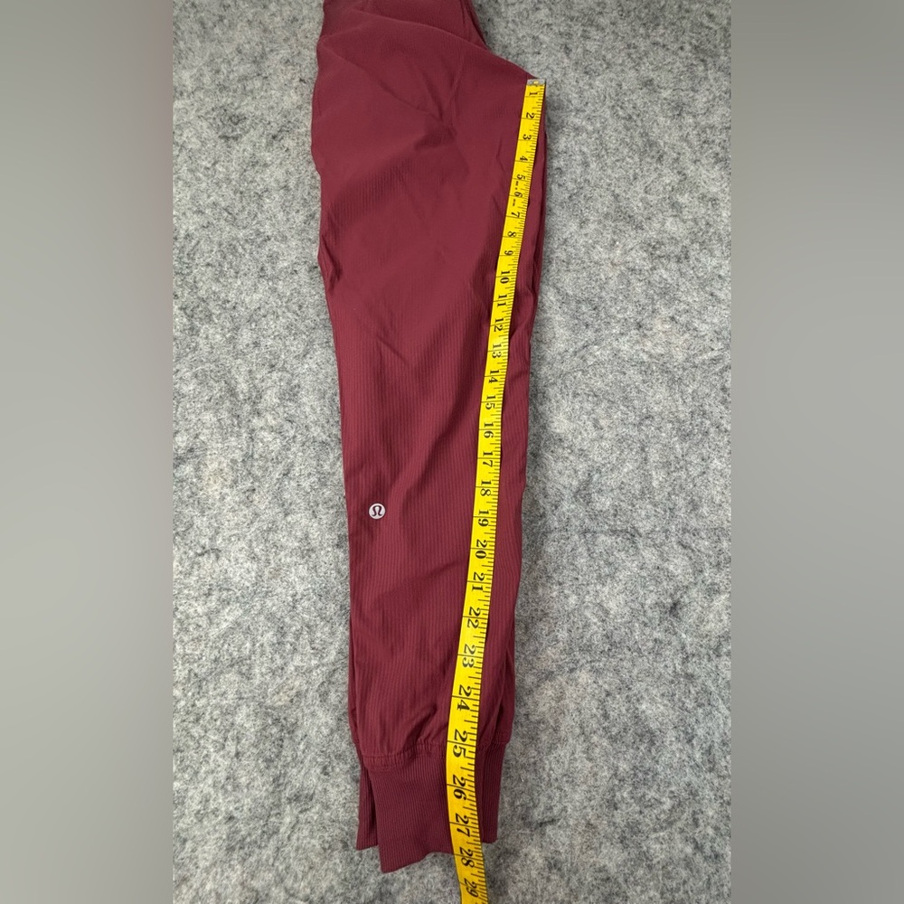 Lululemon | Dance Studio Jogger | Deep Rouge‎ | Size 6 - Picture 12 of 12